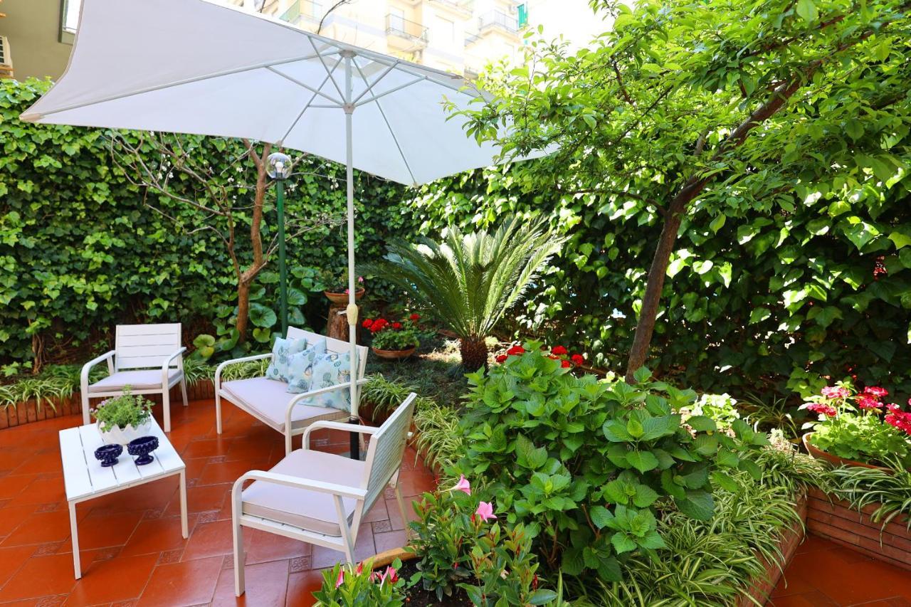Ferienwohnung Garden House Giulia Sorrent Exterior foto